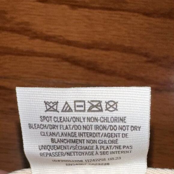 NEW PINK Victorias Secret Two Tone Cream Navy Embroidered Logo Baseball Cap OS - Picture 8 of 9